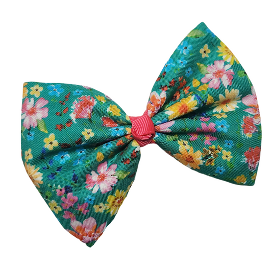 Happy Green Garden Hair Bow